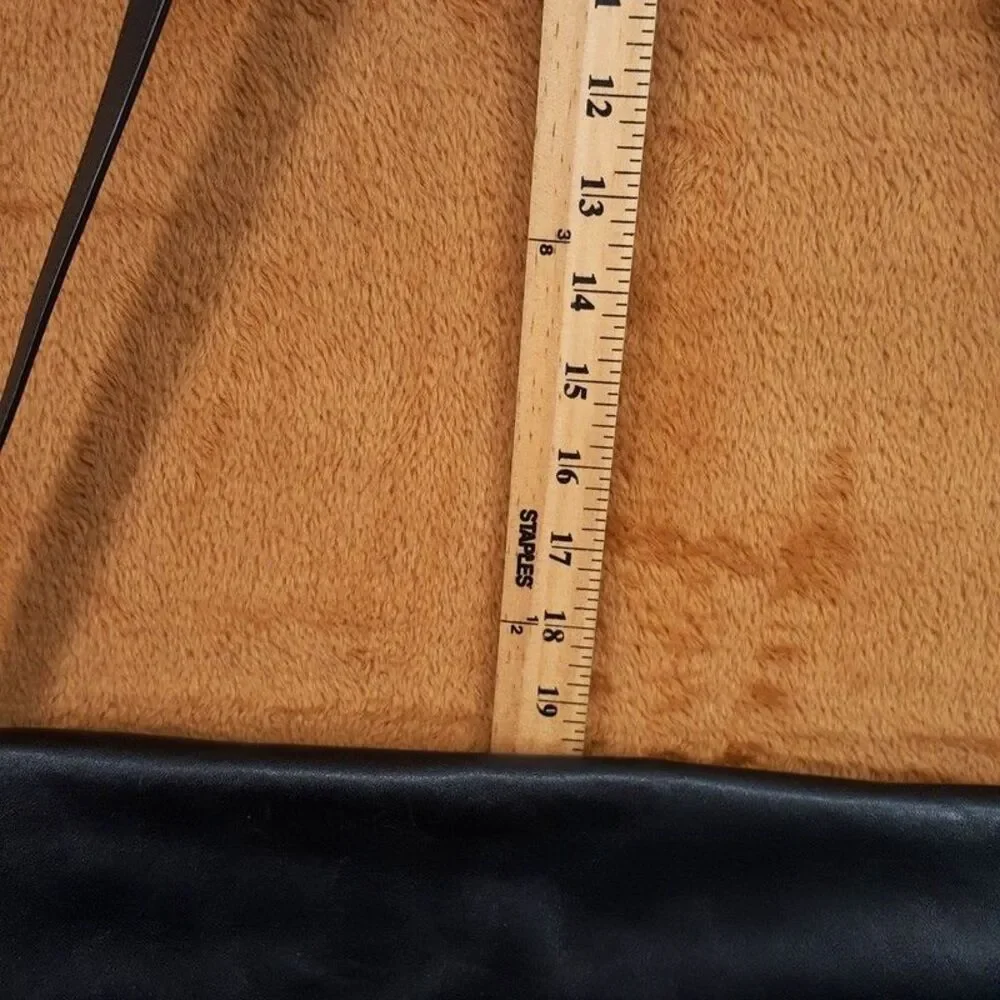BALENCIAGA Large Black Leather Agneau Grungy Messenger Bag Crossbody $2290